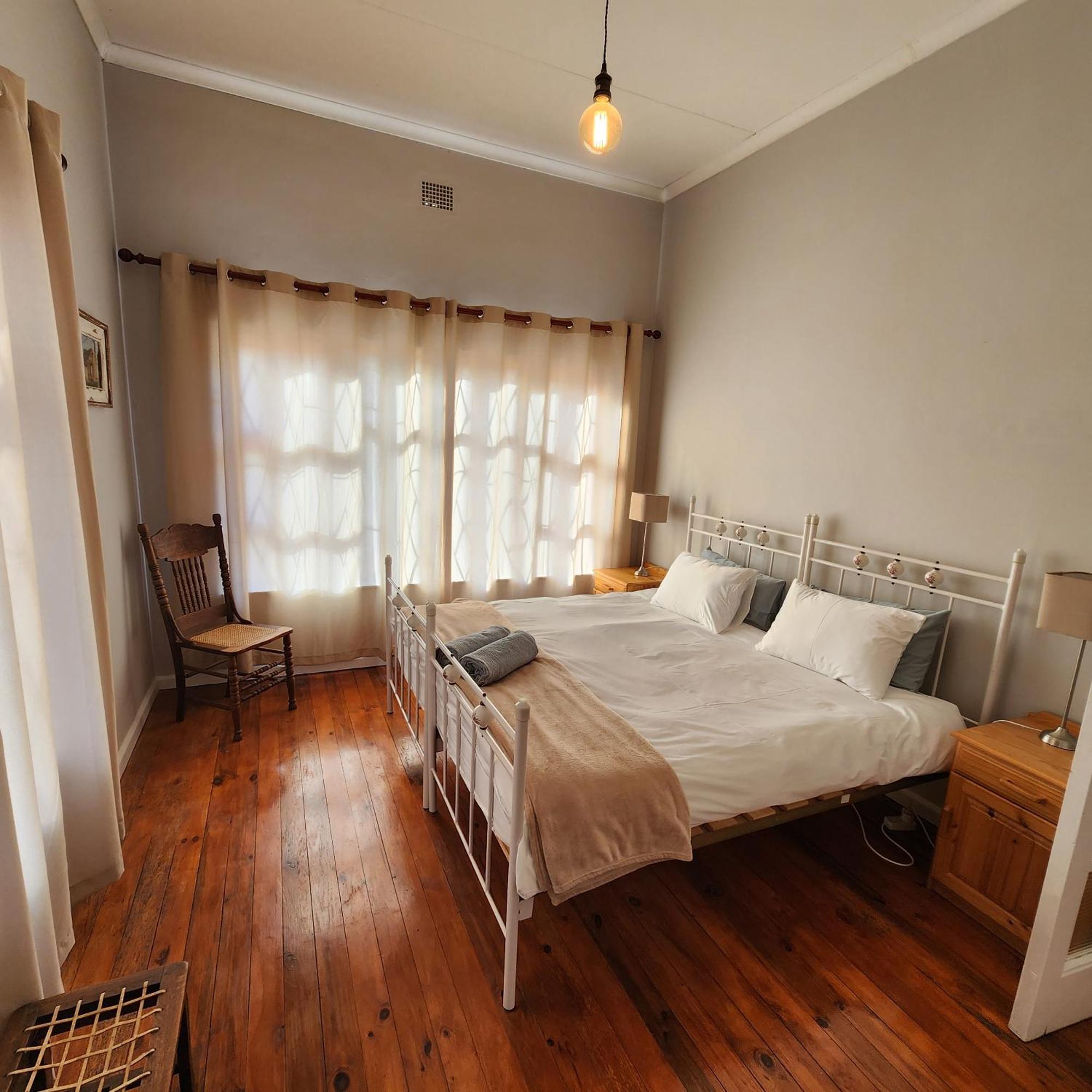 Вілла Karoo Leeu Self Catering Оудсгорн Екстер'єр фото