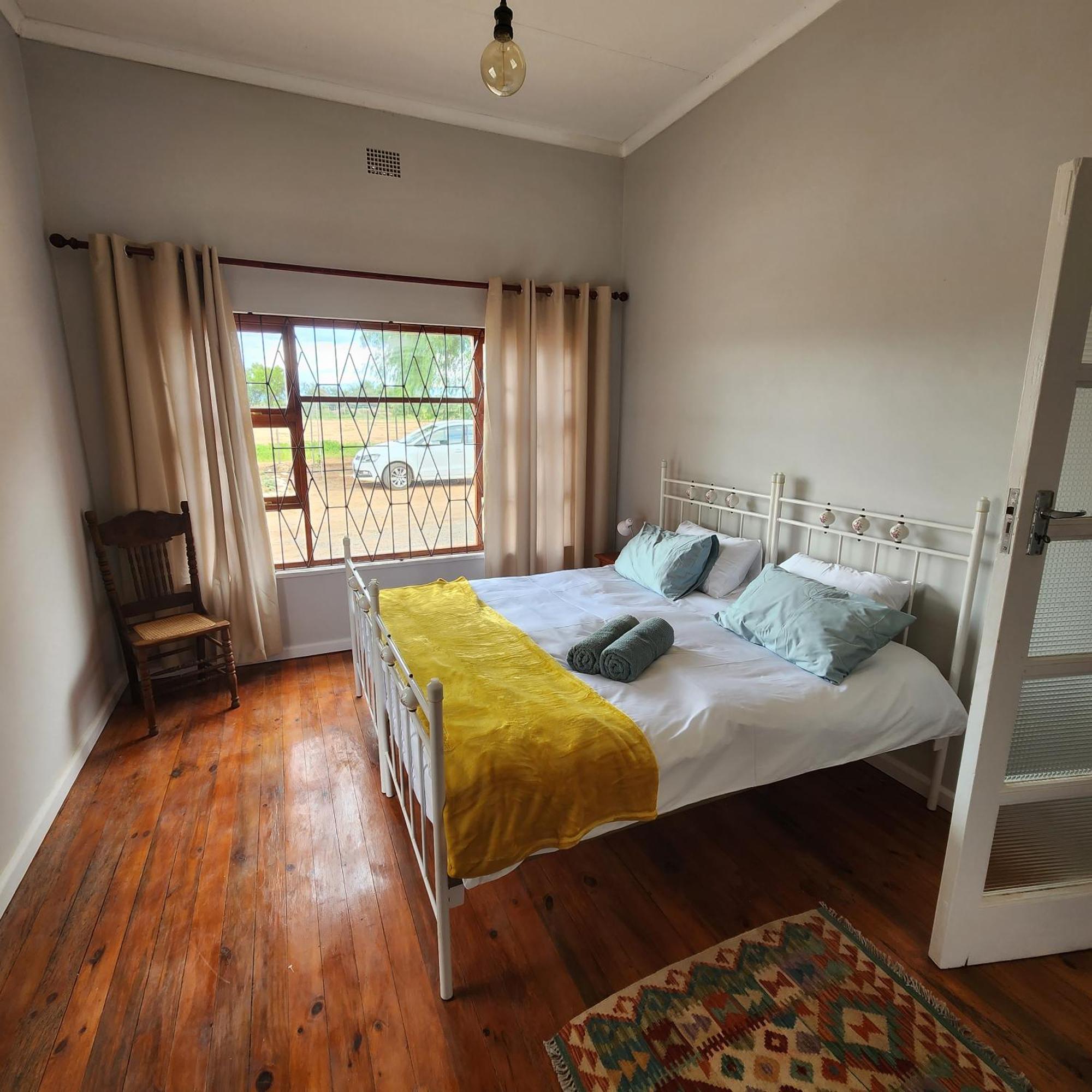 Вілла Karoo Leeu Self Catering Оудсгорн Екстер'єр фото